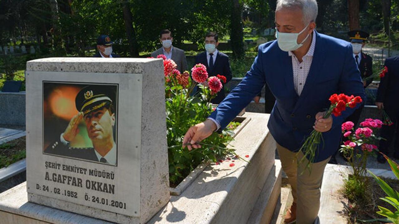 Şehit A.Gaffar Okkan Mezarı Başında Anılacak