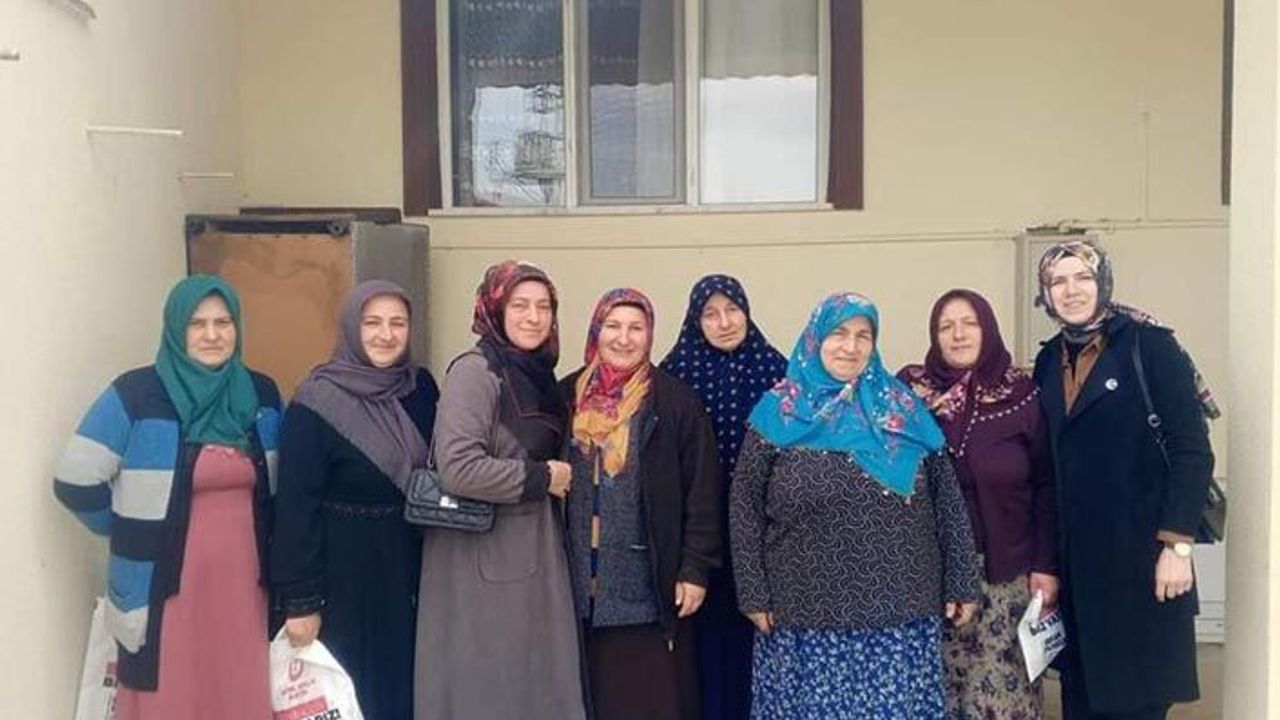 BBP Hendek İlçe Kadın Kolları, dur durak bilmiyor!