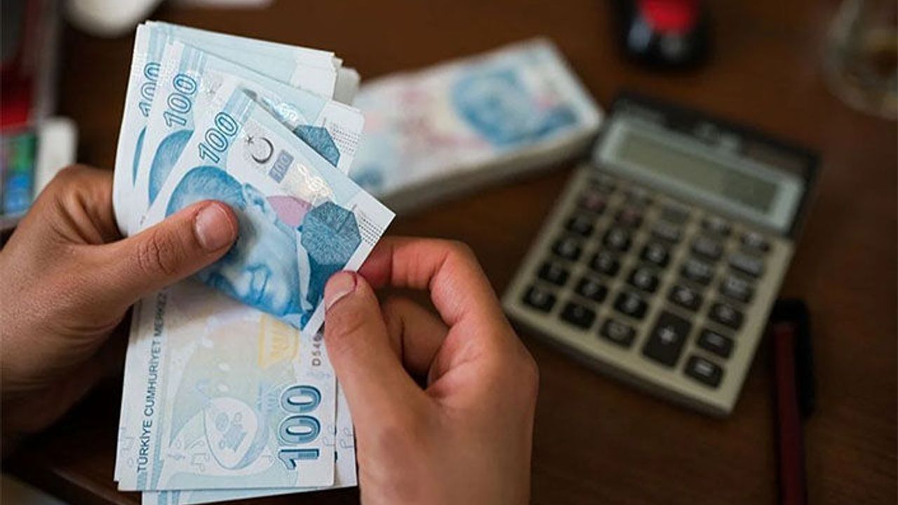 Yeni asgari ücret 22 bin 104 TL!