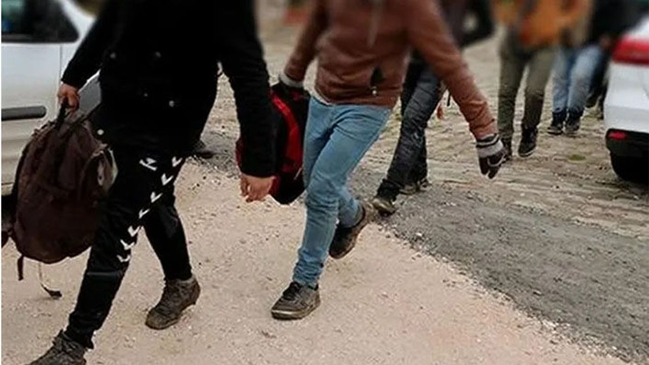 Hendek’te 13 Göçmen Yakalandı, 1 Tutuklama…