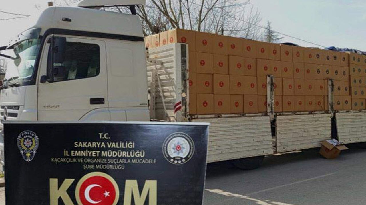 Hendek'te 10 Milyon Adet Makaron Yakalandı