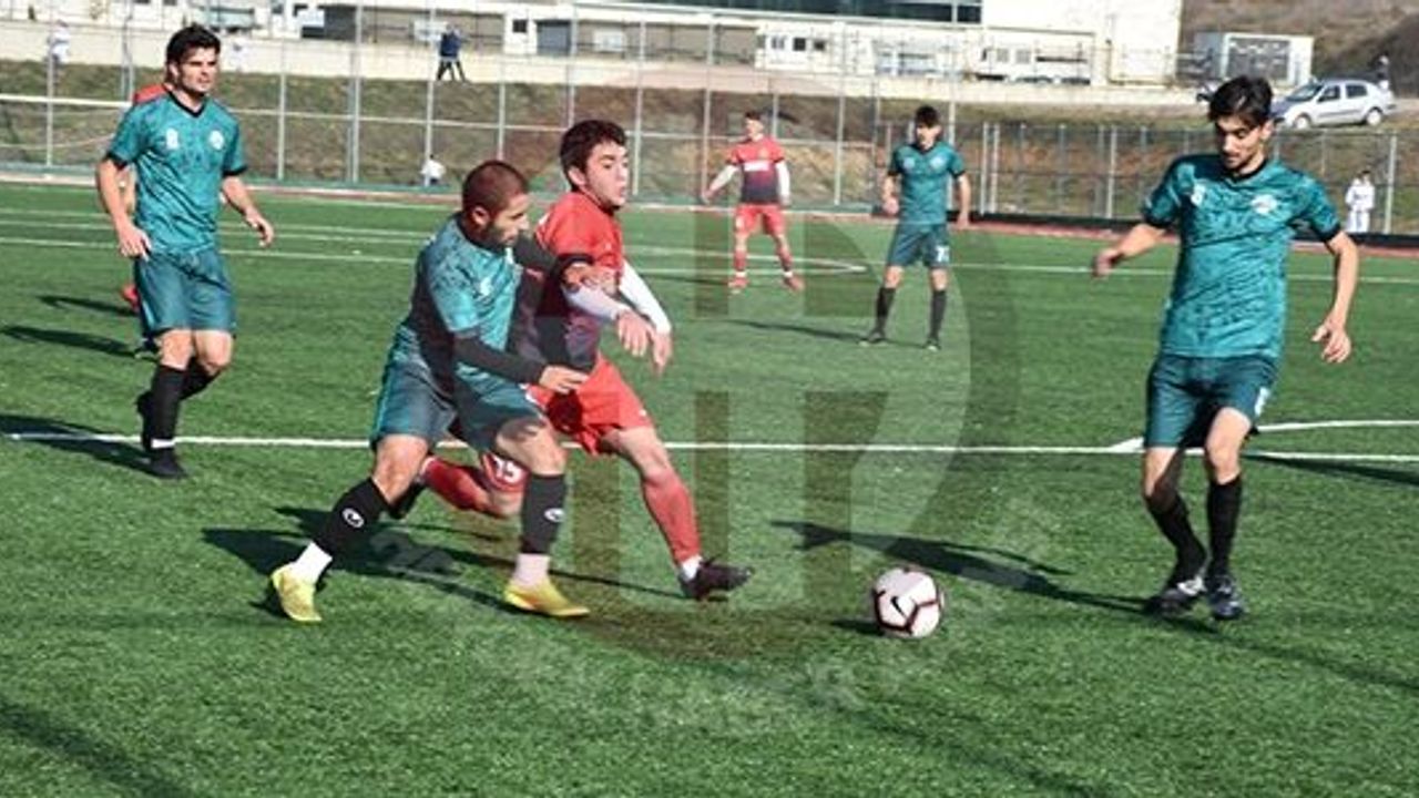 Boğazspor Lider Kızılcıkspor ile 1-1 Berabere Kaldı
