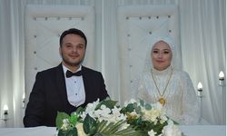 Çiğdem ile Ufuk Mutluluğa Yelken Açtı