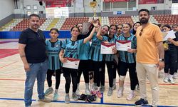 Fatih Ortaokulu Şampiyon oldu