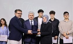 Hendek Orhangazi Anadolu Lisesi 2 Ödülle Döndü