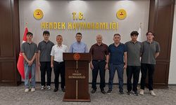 Şampiyonu Öğrencilerden Kaymakam Gökpınar’a Ziyaret