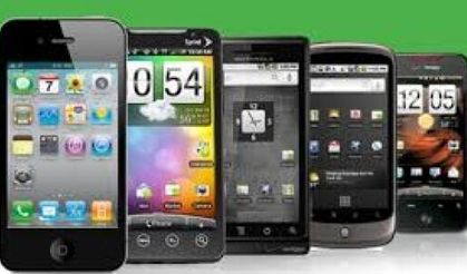 AKILLI TELEFONLAR SOSYAL MEDYA İÇİN TERCİH EDİLİYOR