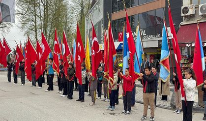 Hendek’te 23 Nisan Sade Törenlerle Kutlandı