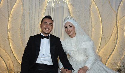 Elif Nur ve Emir Alet Çifti Yapılan Düğün İle Dünya Evine Girdiler