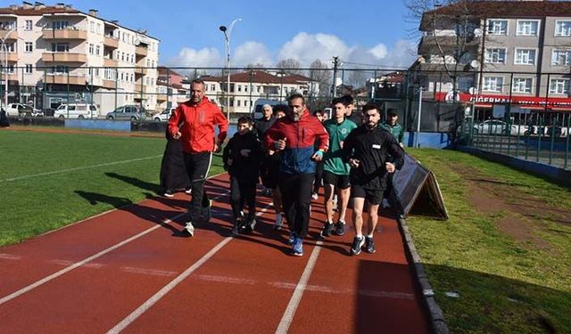 Şampiyonlar Halk Eğitim Merkezinde Yetişiyor