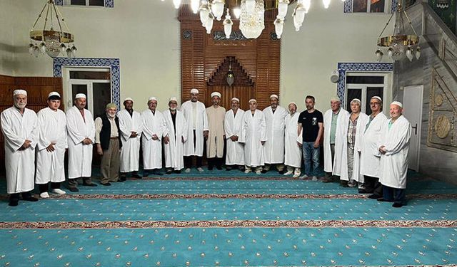 Tek Tip Cübbe Uygulaması Dikkat Çekti