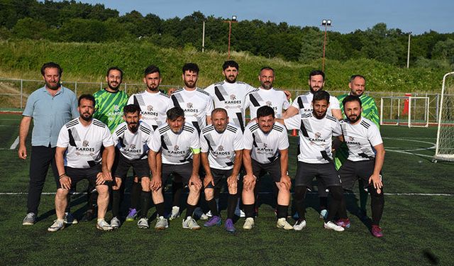 Çamlıca Mahallesi, Hendek Kaymakamlığı’nı 2 Golle Geçti
