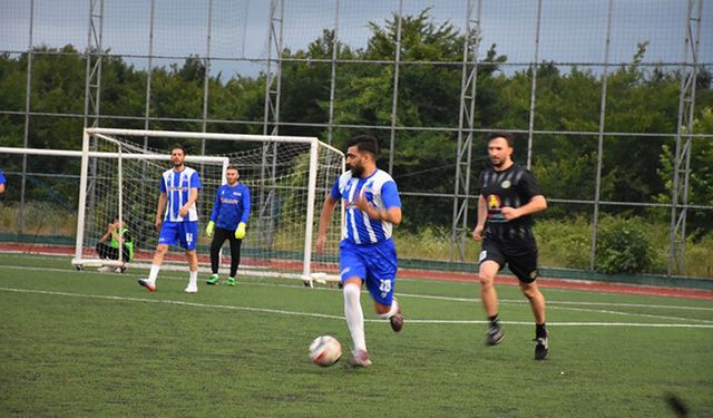 P. Uzuncaorman 2-1’lik Skorla Çeyrek Finalde