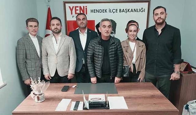 Hendek CHP Meclis Üyeleri İstifa Ederek Yeni Parti’ye Katıldılar