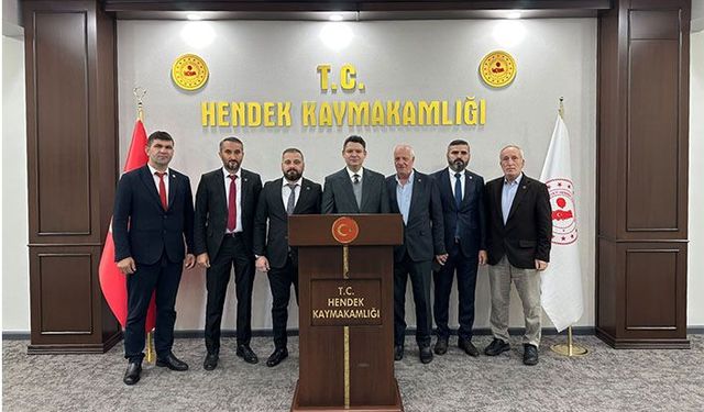 Kaymakam Gökpınar, Muhtarlar Derneği Yönetimini Kabul Etti