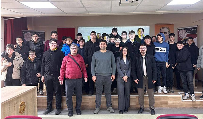 Hendek’te Gençlere Obezite Ve Sağlıklı Beslenme Eğitimi Verildi