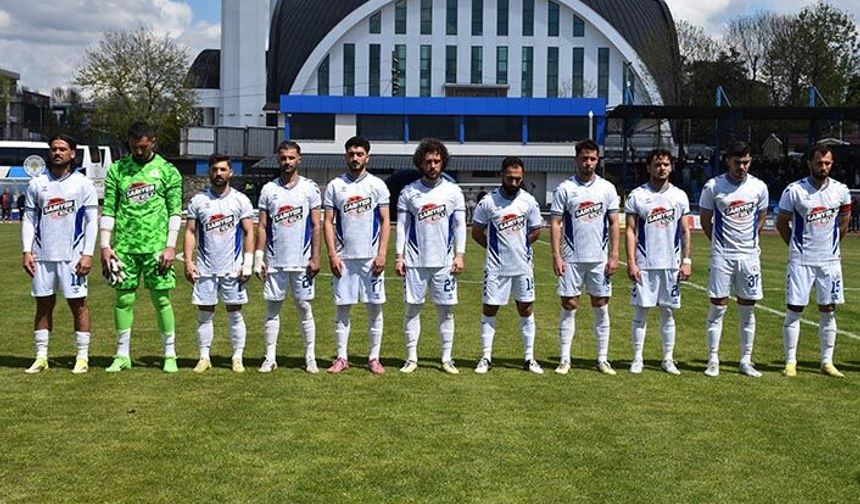 Play-Off Şansı Son Maça Kaldı