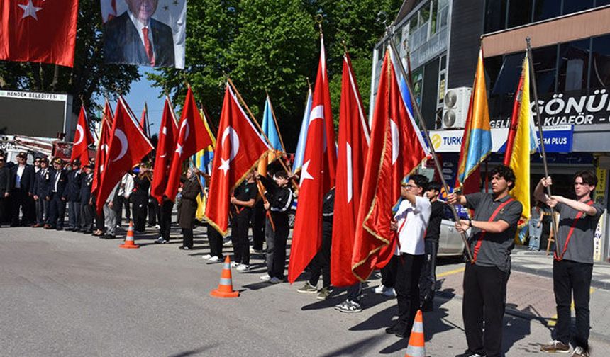 Hendek’te 19 Mayıs Coşkusu