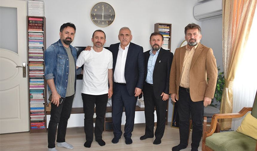 İnci, Özkan Özer’i Hanesinde Ziyaret Etti