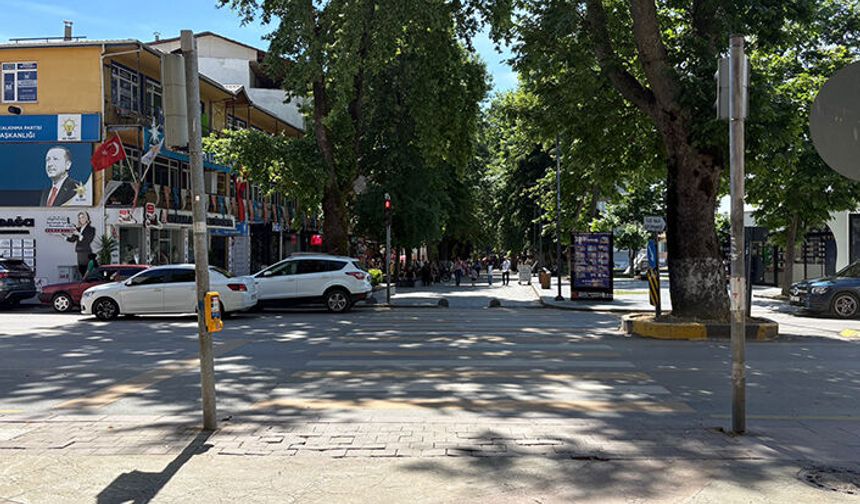 Emniyet’ten Yaya ve Araç Sürücülerine Önemli Uyarı