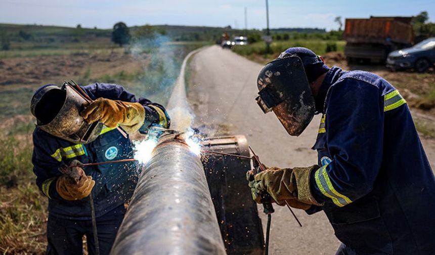 Akyazı ve Hendek’te 135 Kilometrelik İçme Suyu Hattı İçin Çalışmalar Başlıyor
