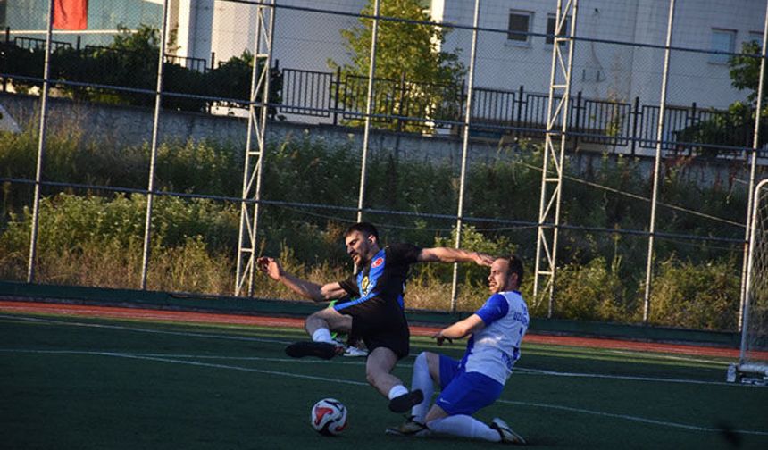 Uzuncaorman Penaltılarla Yarı Finalde