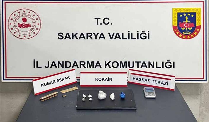Uyuşturucu Operasyonu; 3 Şüpheli Tutuklandı
