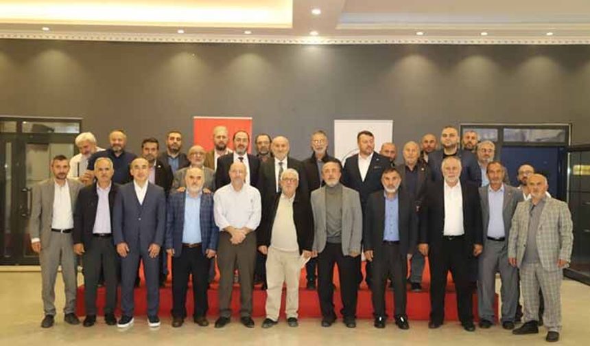 Püsküllü Din Görevlileriyle Uludere Sosyal Tesislerinde Bir Araya Geldi
