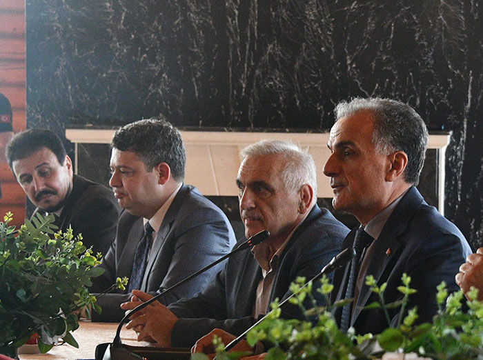 SAU Senatosu Hendek'te Toplandı (3).jpg